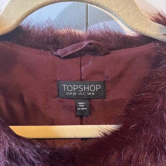 Topshop Burgundy Faux Fur Vest - Picture 4 of 7
